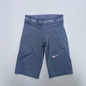 Nike Pro Shorts Size Youth Size Medium